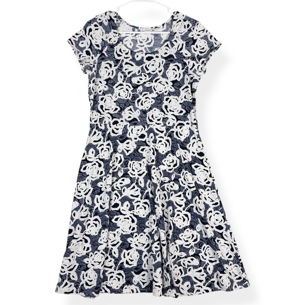 Olivia Matthews Dress Womens M Medium Blue White Textured Floral Short Sleeves